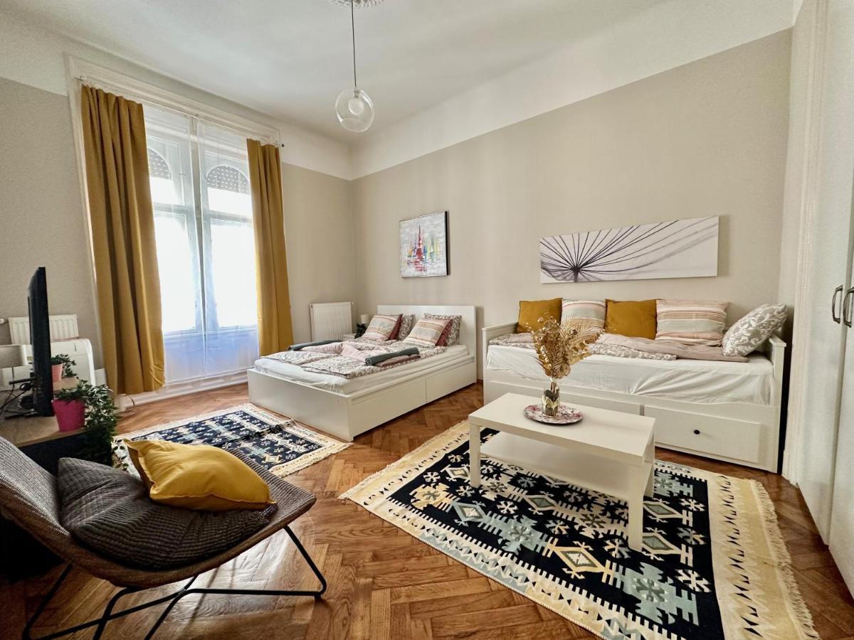 Weinerhouse Design Apartment Budapest Exterior photo