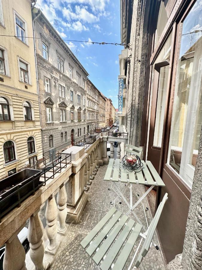 Weinerhouse Design Apartment Budapest Exterior photo